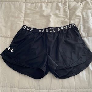 Under Armour Black Loose Heat Gear Shorts